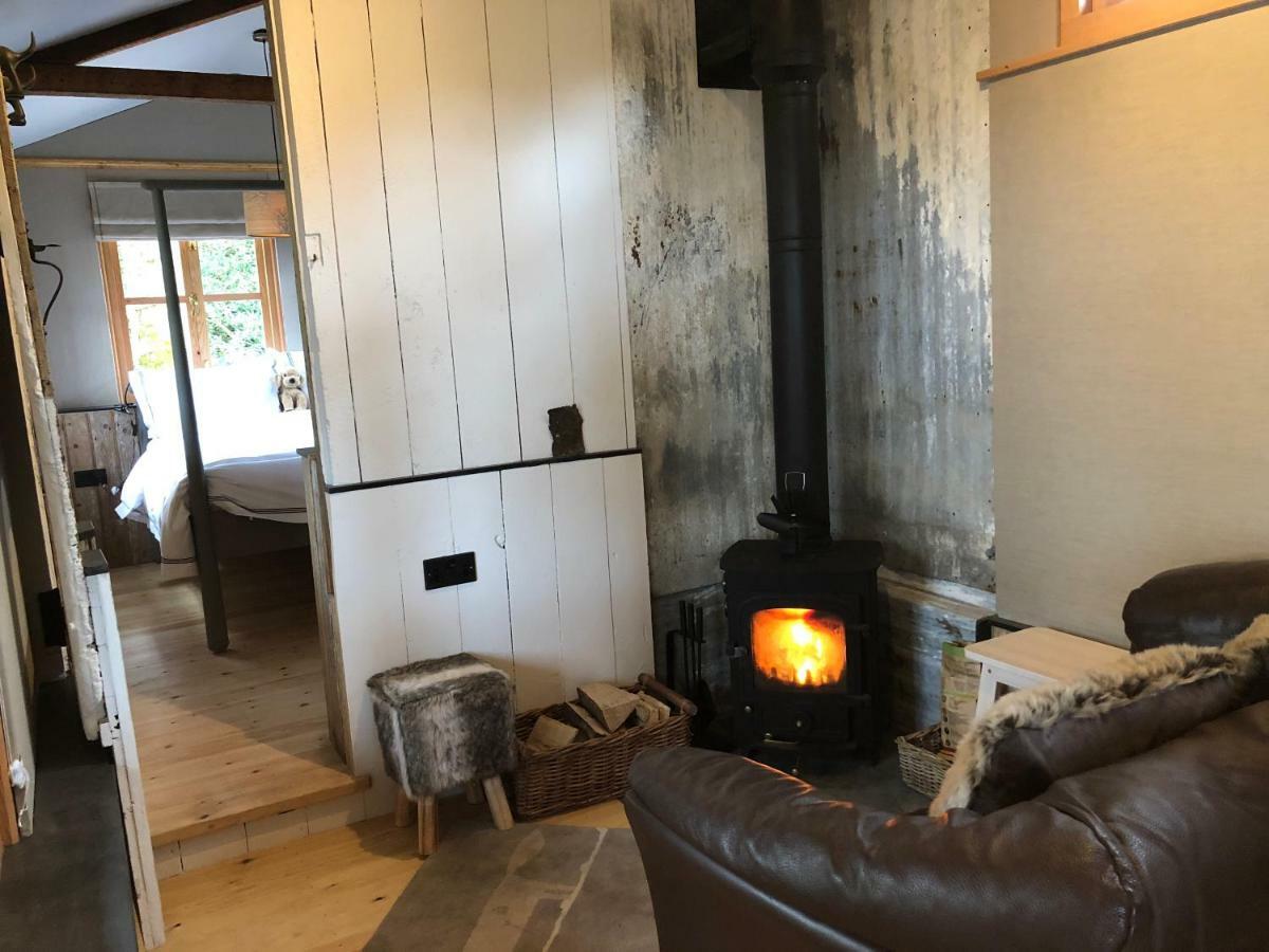 Faraway Follies Villa Llandegla Exteriör bild